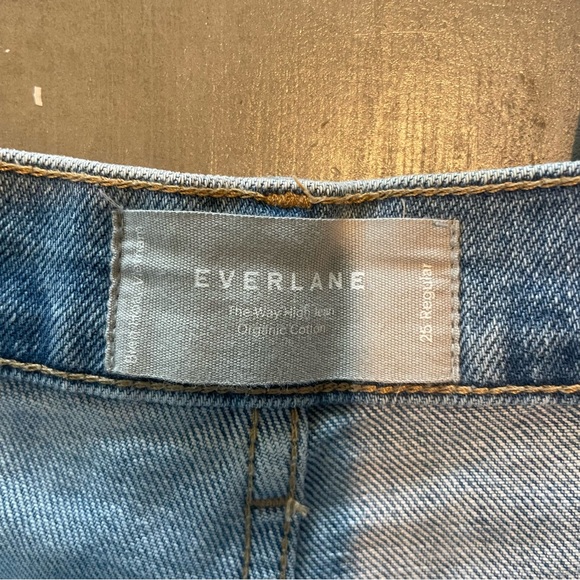 Everlane The Way High Jean in Light Wash - Picture 3 of 9